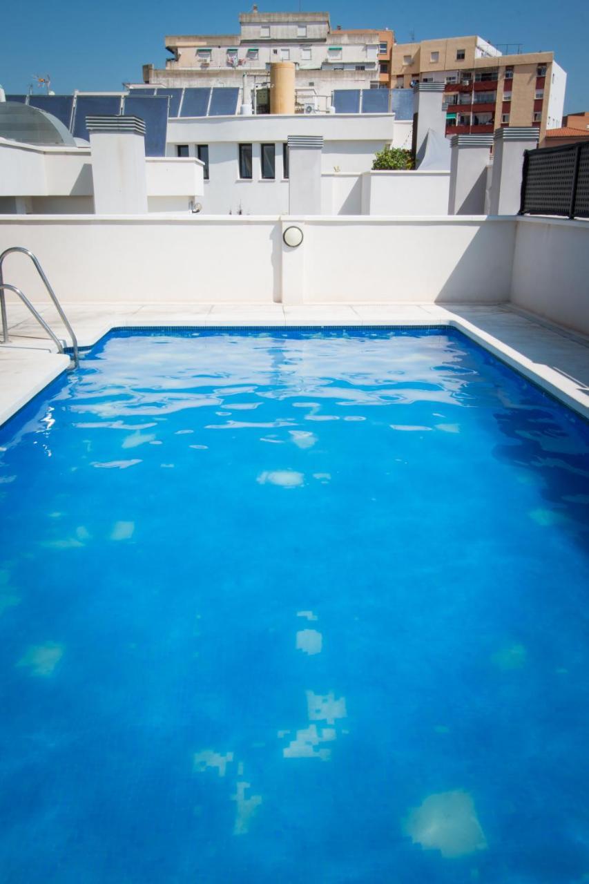 Holidays2Malaga Refino Pool And Parking מראה חיצוני תמונה